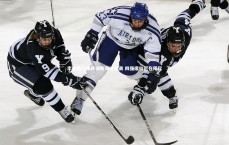 B体育平台_李申圆三场两球助海港逆袭 四强席位近在咫尺